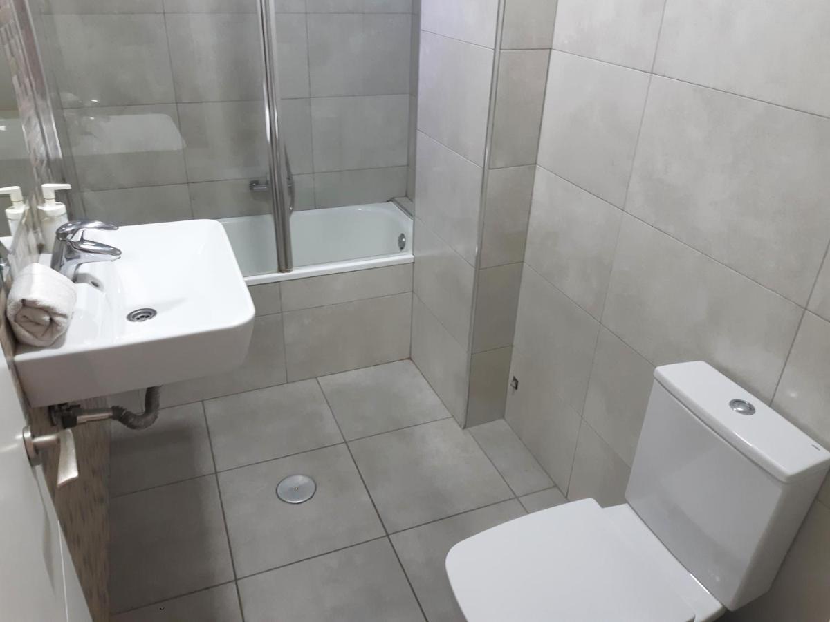 Apartamentos Ramirez 3000 غرناطة المظهر الخارجي الصورة